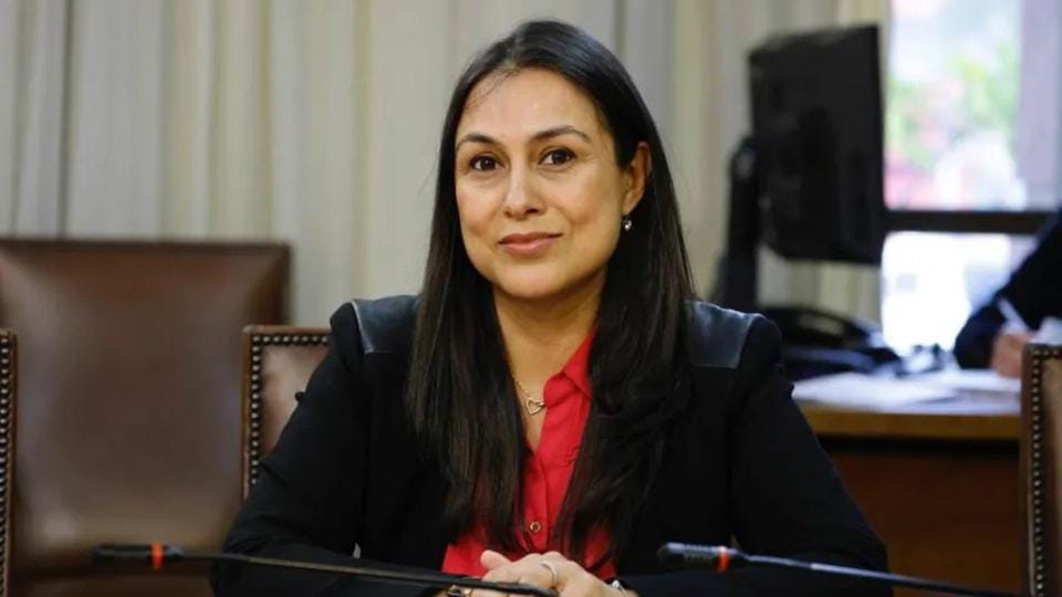 Diputada Muñoz impulsa Ley clave para la devolución inmediata, justa y transparente de sobrecobros en tarifas eléctricas